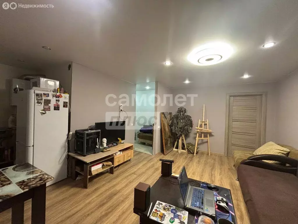 Квартира-студия: Ревда, улица Цветников, 35 (42 м) - Фото 2