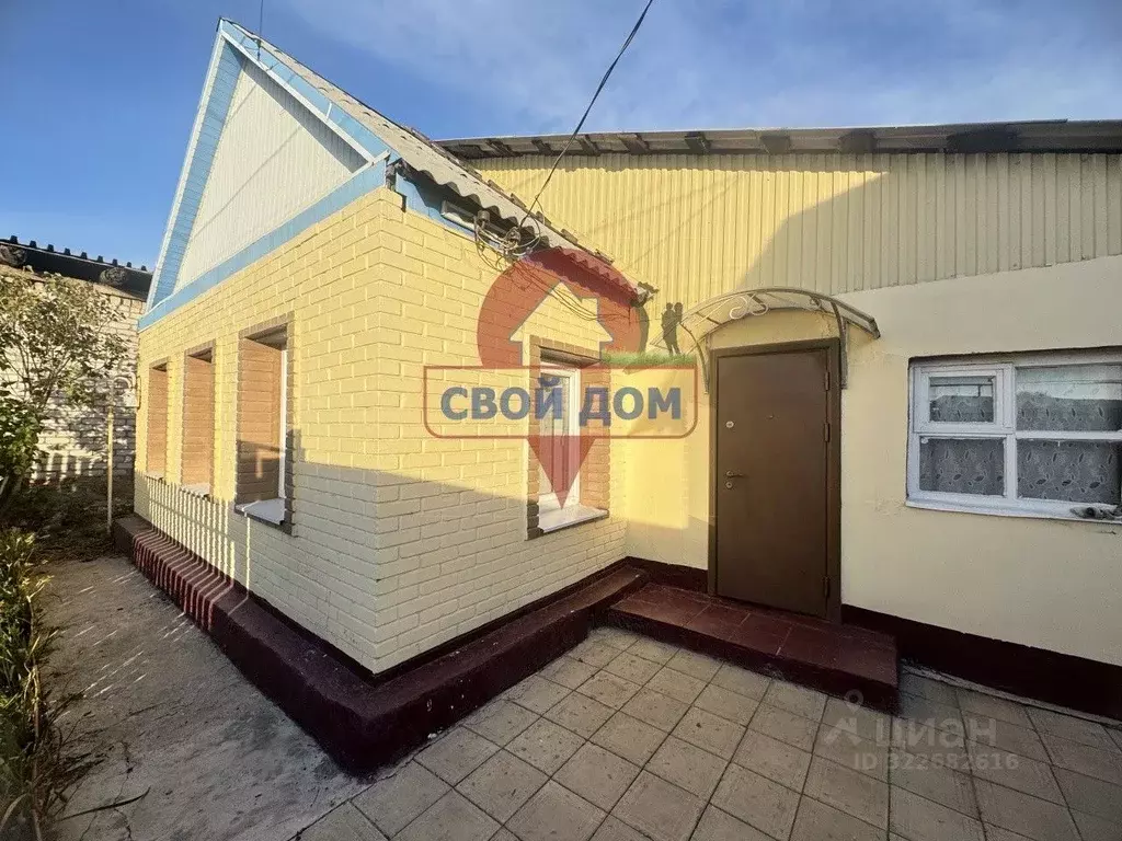 Дом в Оренбургская область, Орск пос. Первомайский, ул. Писарева (103 ... - Фото 1