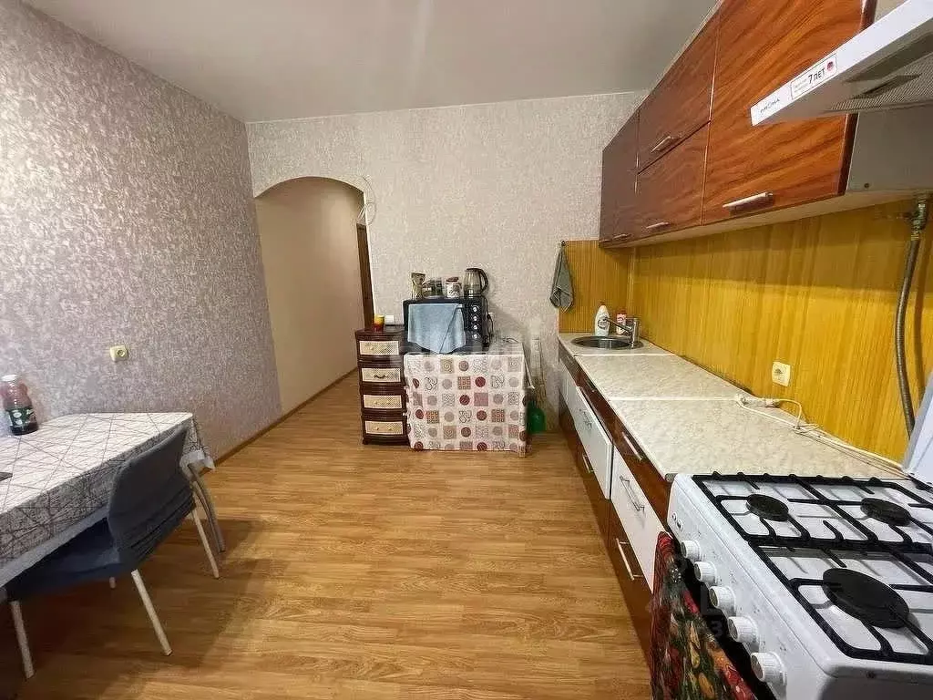 2-к кв. Краснодарский край, Ейск Коммунистическая ул. (79.0 м) - Фото 1