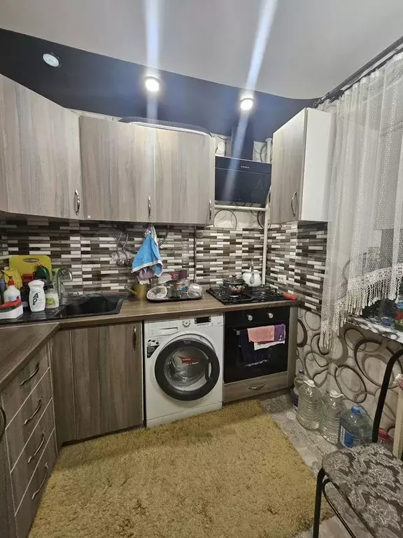 2-к. квартира, 43 м, 1/5 эт. - Фото 0