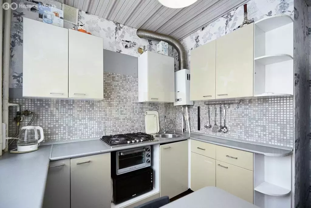 3-комнатная квартира: Ульяновск, Хрустальная улица, 18 (48 м) - Фото 2