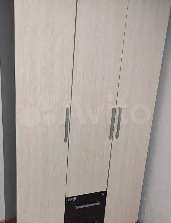 1-к. квартира, 36 м, 4/10 эт. - Фото 1