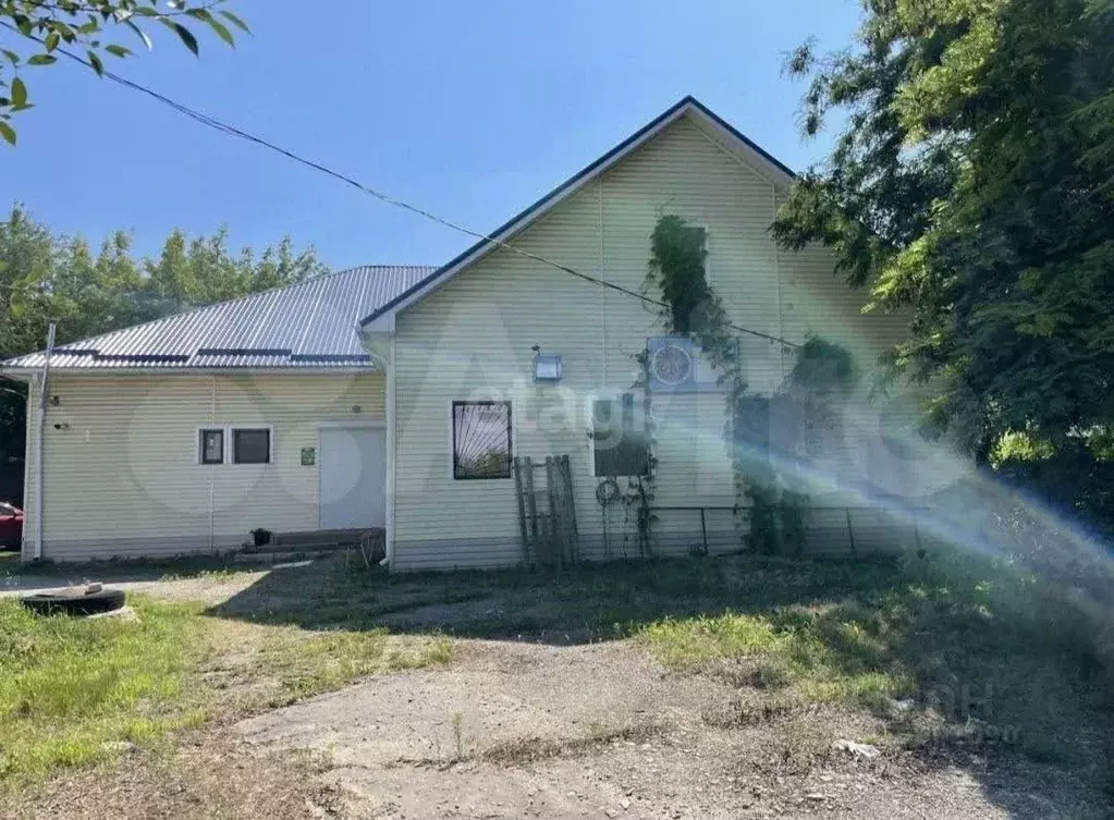 Помещение свободного назначения в Белгородская область, Алексеевка ул. ... - Фото 1