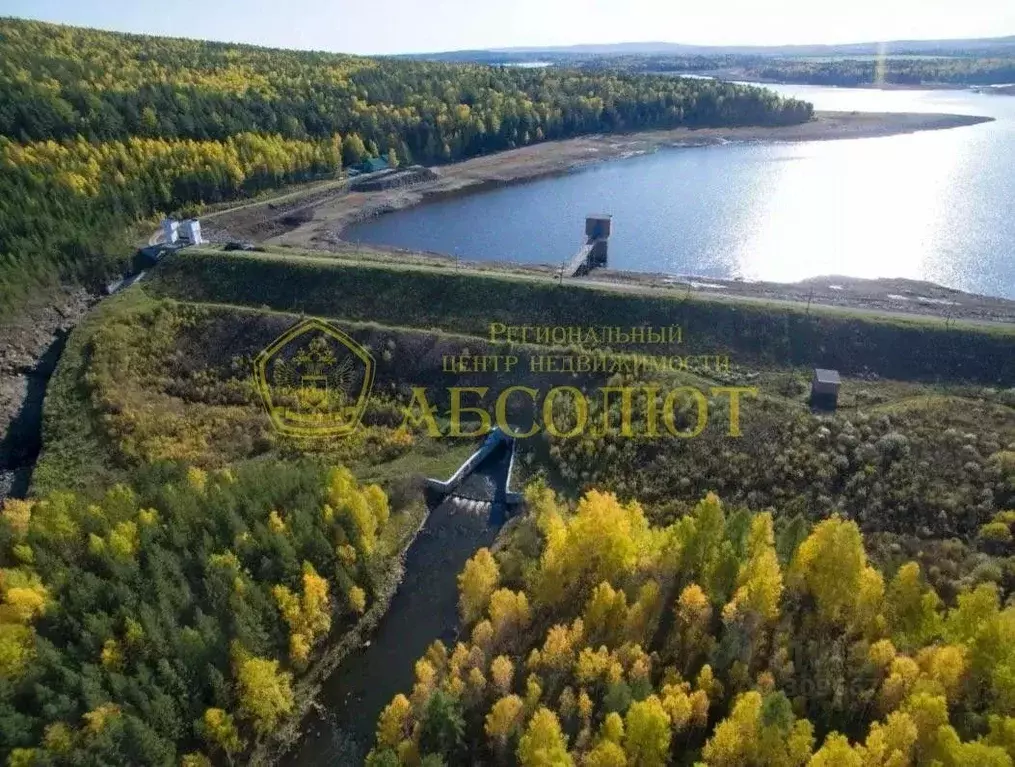 Участок в Свердловская область, Ревда городской округ, с. Мариинск ул. ... - Фото 1