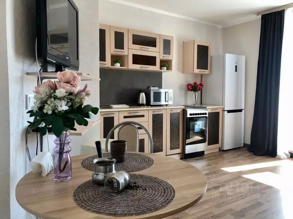 Студия Челябинская область, Челябинск ул. 40-летия Победы, 44 (32.0 м) - Фото 1