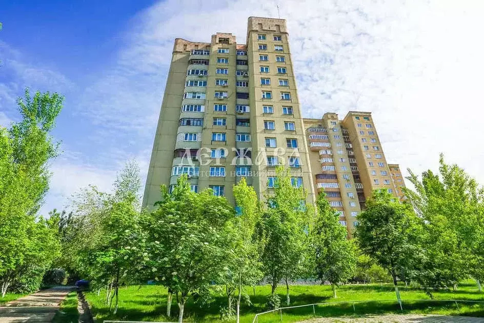 4-к кв. Белгородская область, Старый Оскол Королева мкр, 36 (85.8 м) - Фото 0