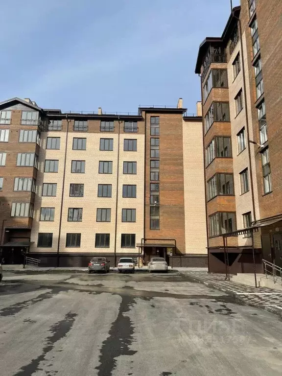 2-к кв. Северная Осетия, Владикавказ ул. Билара Кабалоева, 20А (68.0 ... - Фото 0