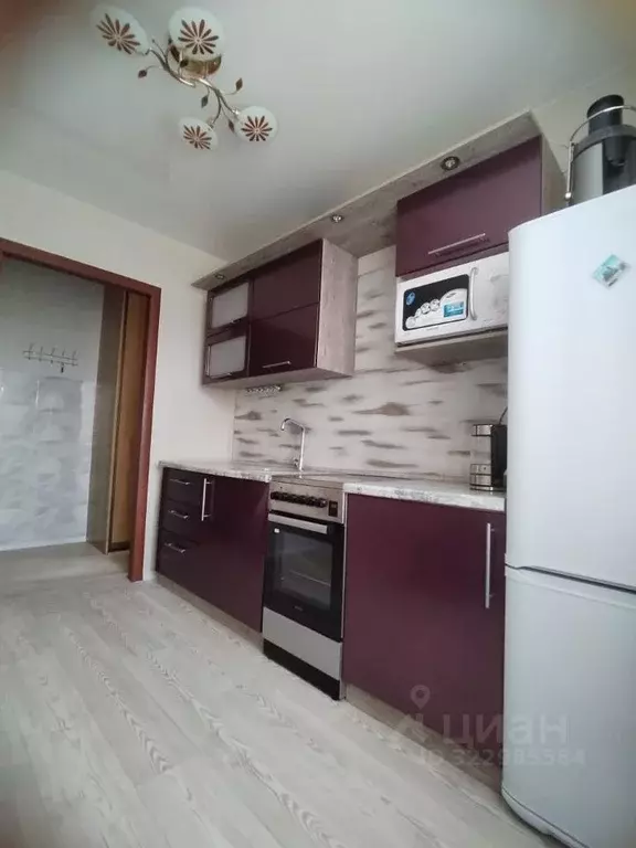 Студия Красноярский край, Красноярск Зеленая Роща мкр, ул. Воронова, ... - Фото 1