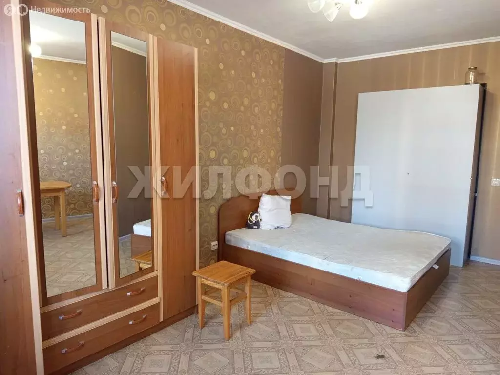 1-комнатная квартира: Абакан, улица Кирова, 120к2 (43 м) - Фото 2