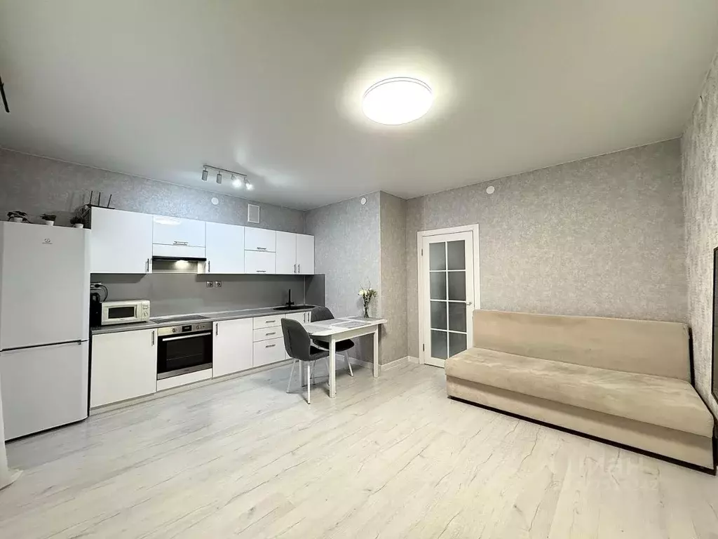 Студия Татарстан, Казань ул. Рауиса Гареева, 94 (28.3 м) - Фото 1