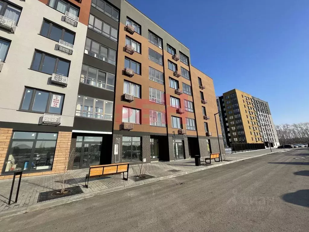 Торговая площадь в Тюменская область, Тюмень ул. Анатолия Клиндюка, 3 ... - Фото 1