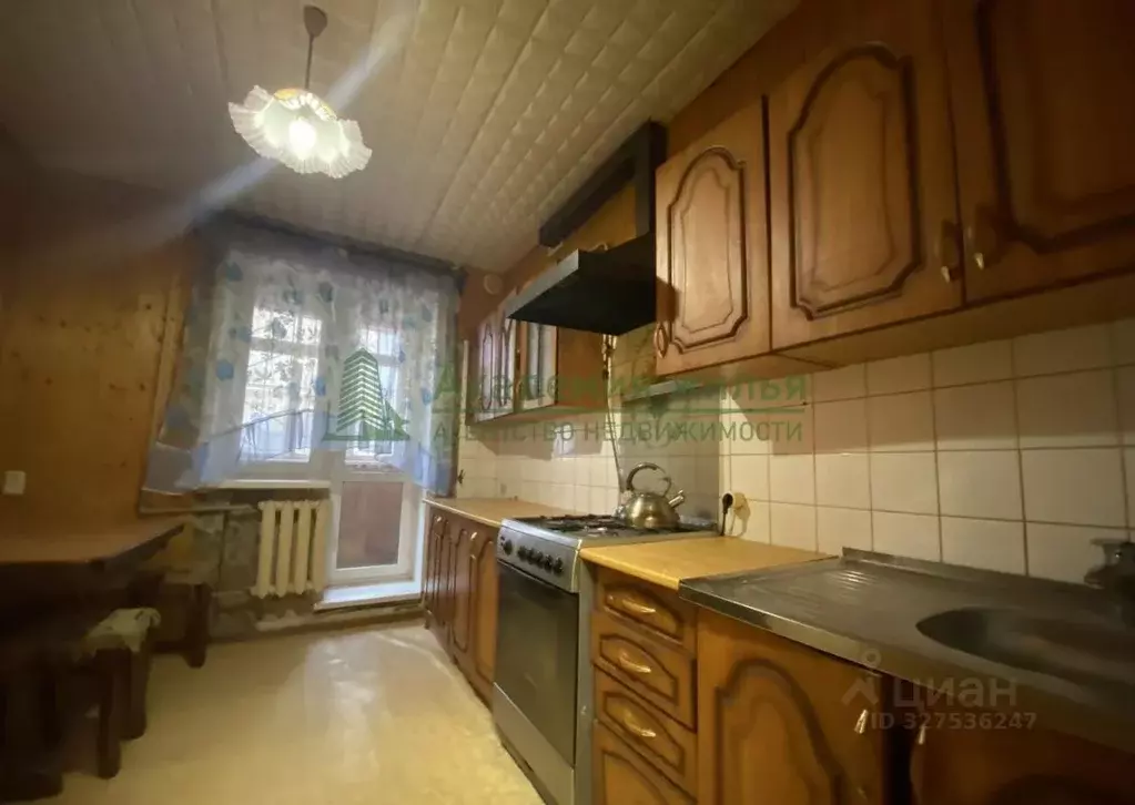 3-к кв. Саратовская область, Саратов ул. 2-я Садовая, 36/40 (63.0 м) - Фото 1