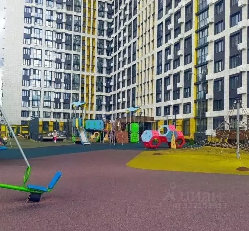3-к кв. Башкортостан, Уфа ул. Кирова, 130 (63.2 м) - Фото 1