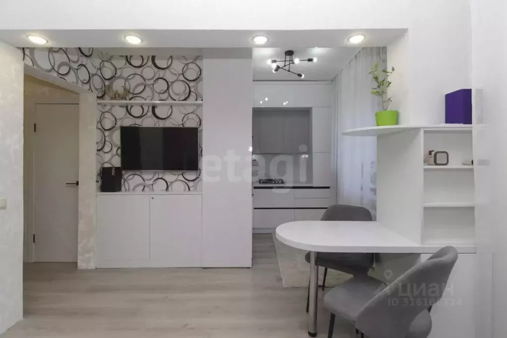 Студия Омская область, Омск ул. Перелета, 22к1 (28.0 м) - Фото 1