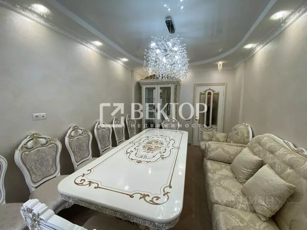 3-к кв. Ярославская область, Ярославль ул. Городской Вал, 15к2 (88.0 ... - Фото 2