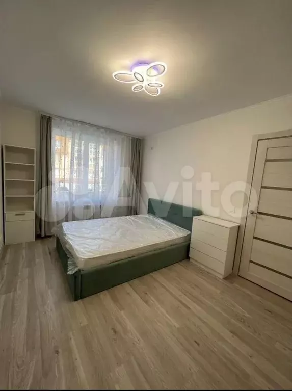 1-к. квартира, 28 м, 1/3 эт. - Фото 0
