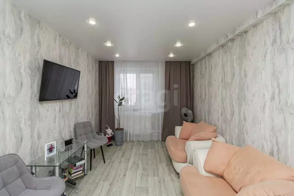 2-к кв. Ханты-Мансийский АО, Сургут Московская ул., 34 (39.8 м) - Фото 1