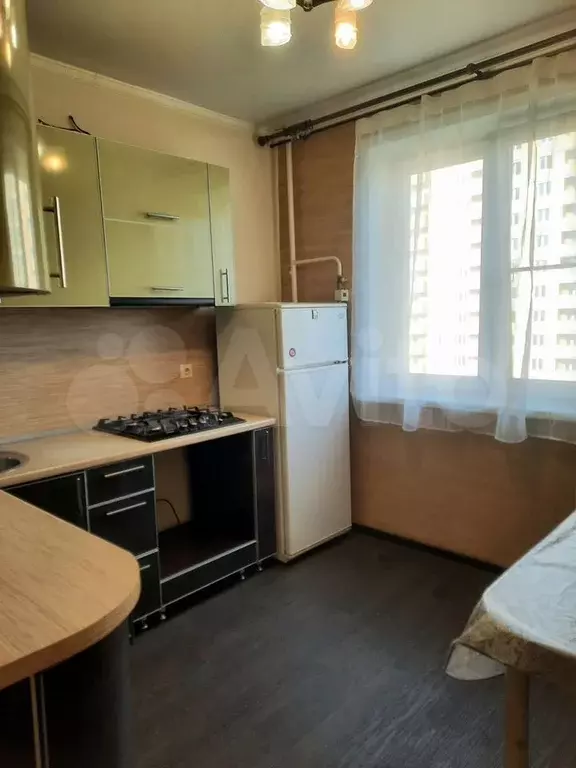 1-к. квартира, 35,3 м, 9/10 эт. - Фото 0