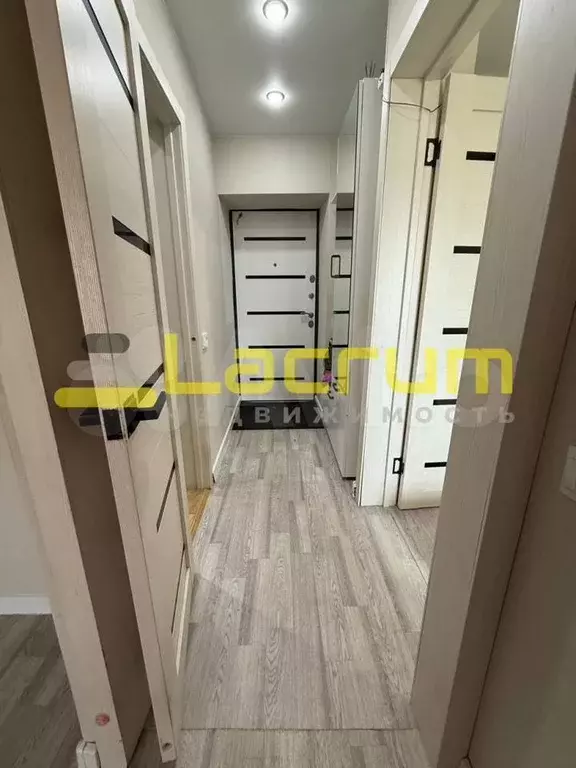 1-к. квартира, 32 м, 3/9 эт. - Фото 1