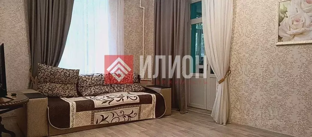 2-к кв. Севастополь ул. Надеждинцев, 5 (58.7 м) - Фото 2