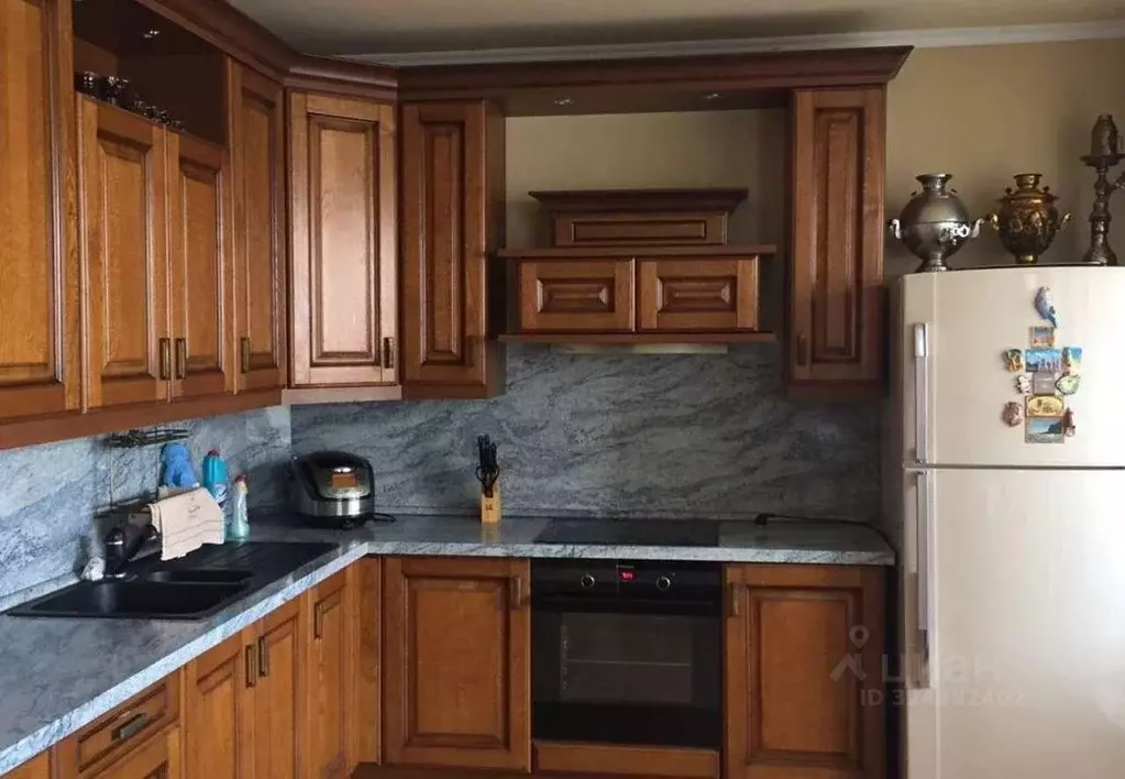 3-к кв. Белгородская область, Старый Оскол Степной мкр,  (105.0 м) - Фото 1