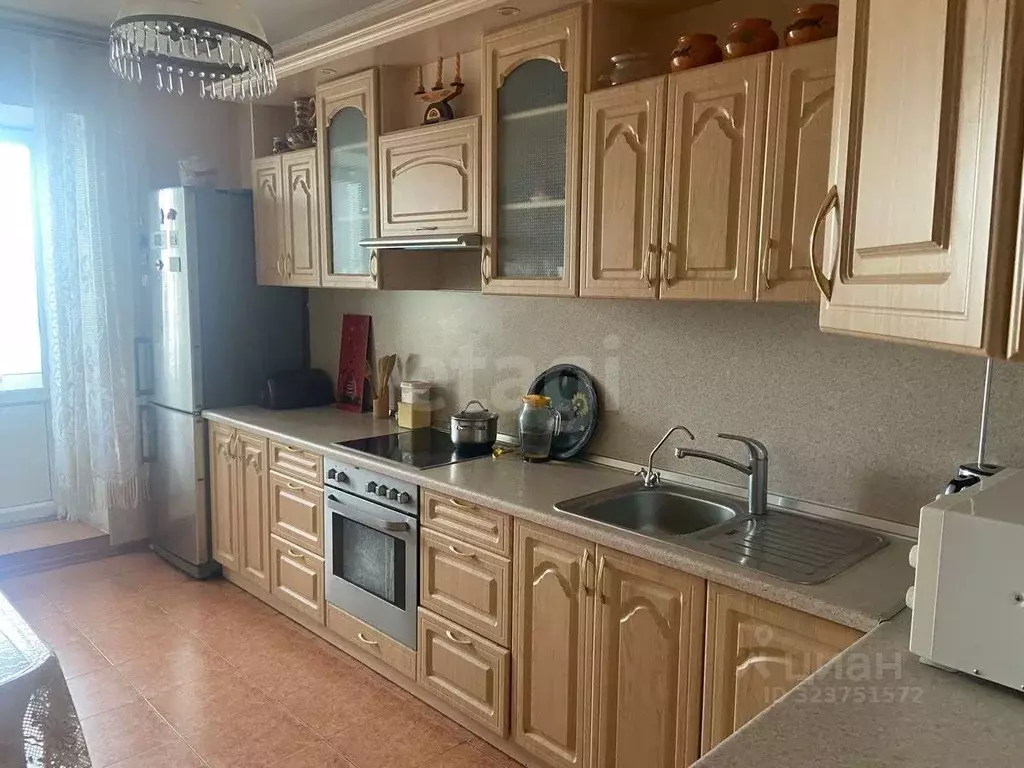 2-к кв. Омская область, Омск ул. 24-я Северная, 204к1 (54.8 м) - Фото 0