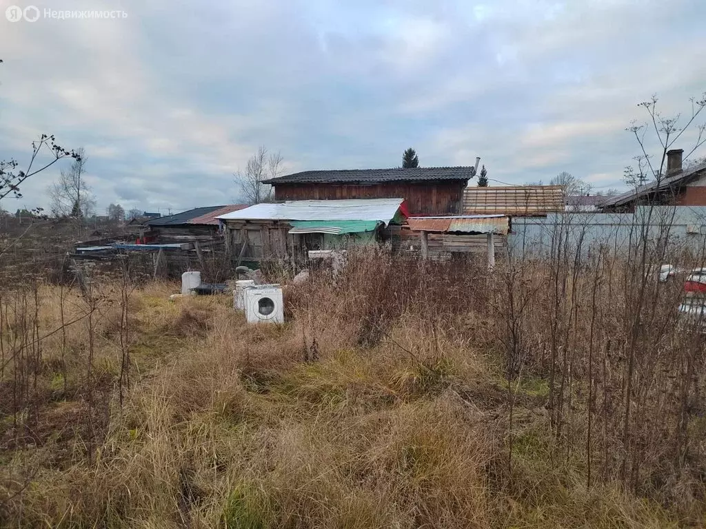 Участок в Дегтярск, Загородная улица (11 м) - Фото 1