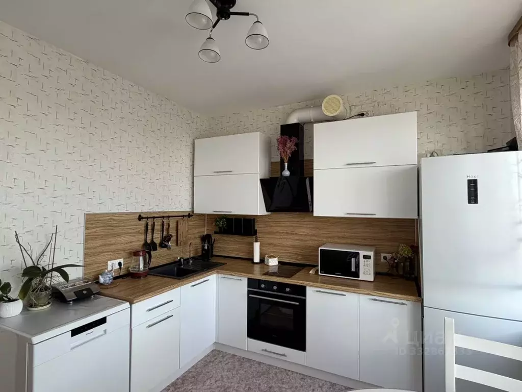 1-к кв. Башкортостан, Уфа ул. Мира, 8 (47.0 м) - Фото 1