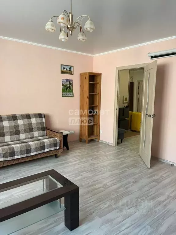 2-к кв. Чувашия, Чебоксары Университетская ул., 38 (73.0 м) - Фото 1