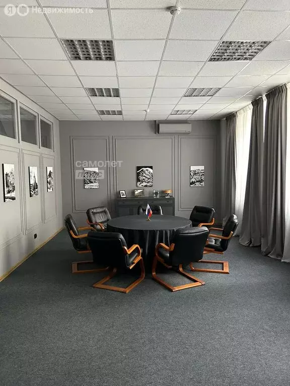 Офис (250 м) - Фото 1