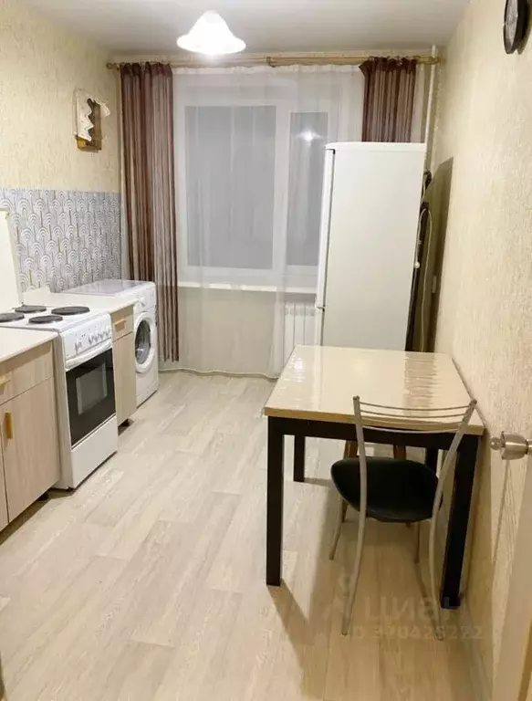 1-к кв. Воронежская область, Воронеж просп. Труда, 6 (35.0 м) - Фото 0