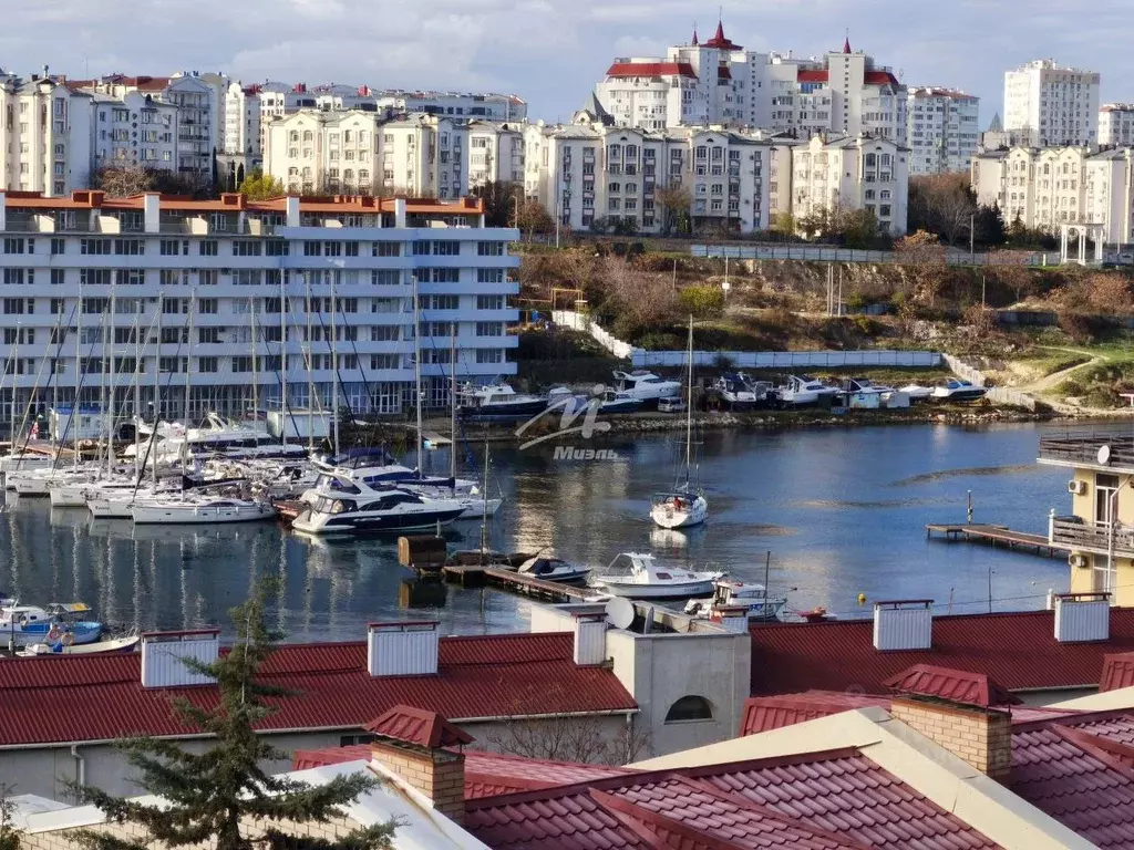 Дом в Севастополь ул. Коралловая, 97 (297 м) - Фото 1