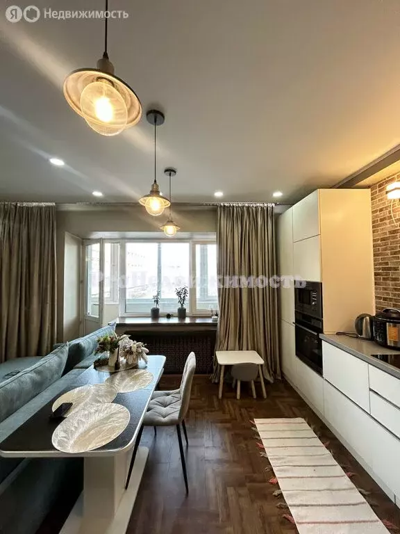 2-комнатная квартира: Кызыл, микрорайон Энергетиков, 11 (70.4 м) - Фото 1