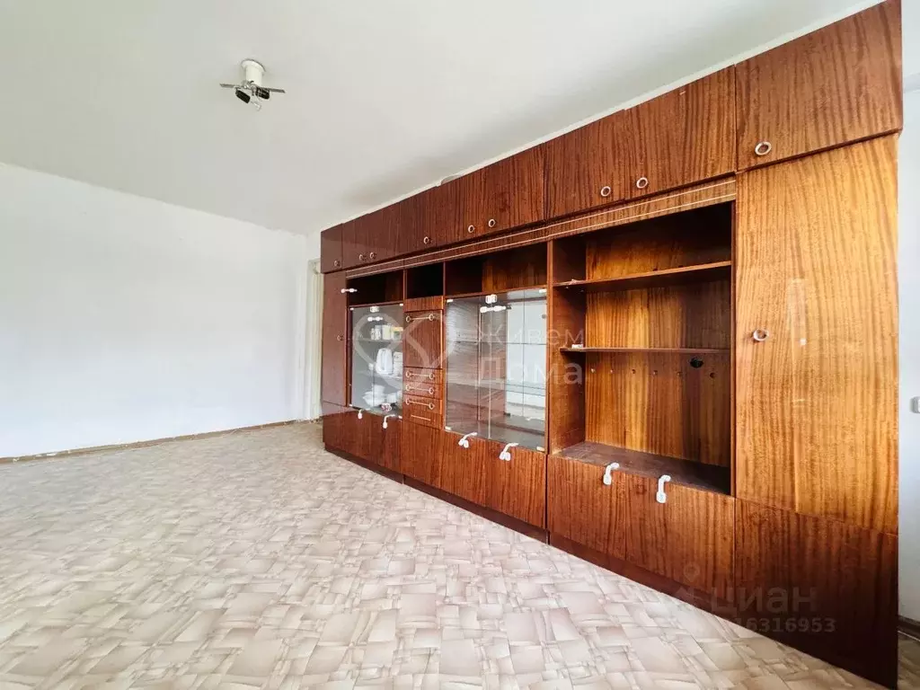 2-к кв. Волгоградская область, Волгоград ул. Таращанцев, 39 (45.0 м) - Фото 1