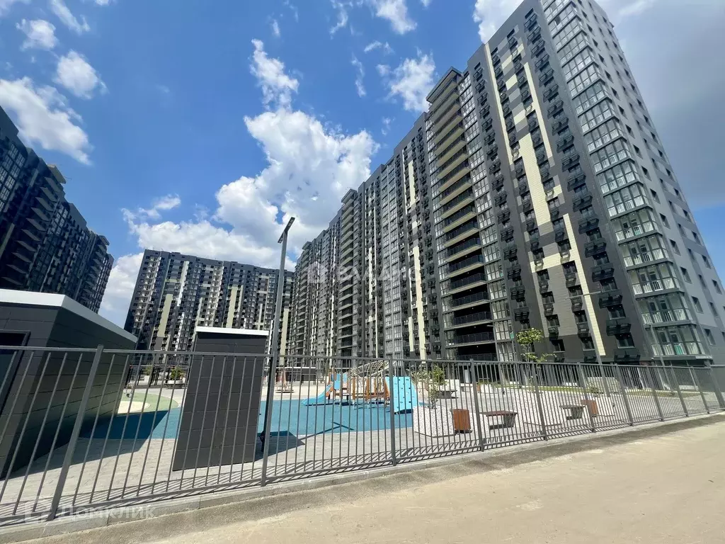 Продаётся 2-к квартира, 48.7 м - Фото 0