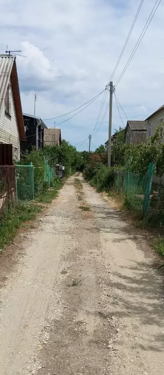 Дом в Саратовская область, Воскресенский район, Елшанское ... - Фото 1