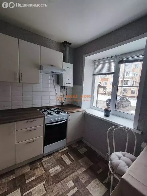 2-комнатная квартира: Тула, улица Смидович, 18 (42.2 м) - Фото 1