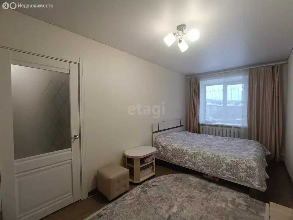 2-комнатная квартира: Горно-Алтайск, Коммунистический проспект, 25 ... - Фото 1