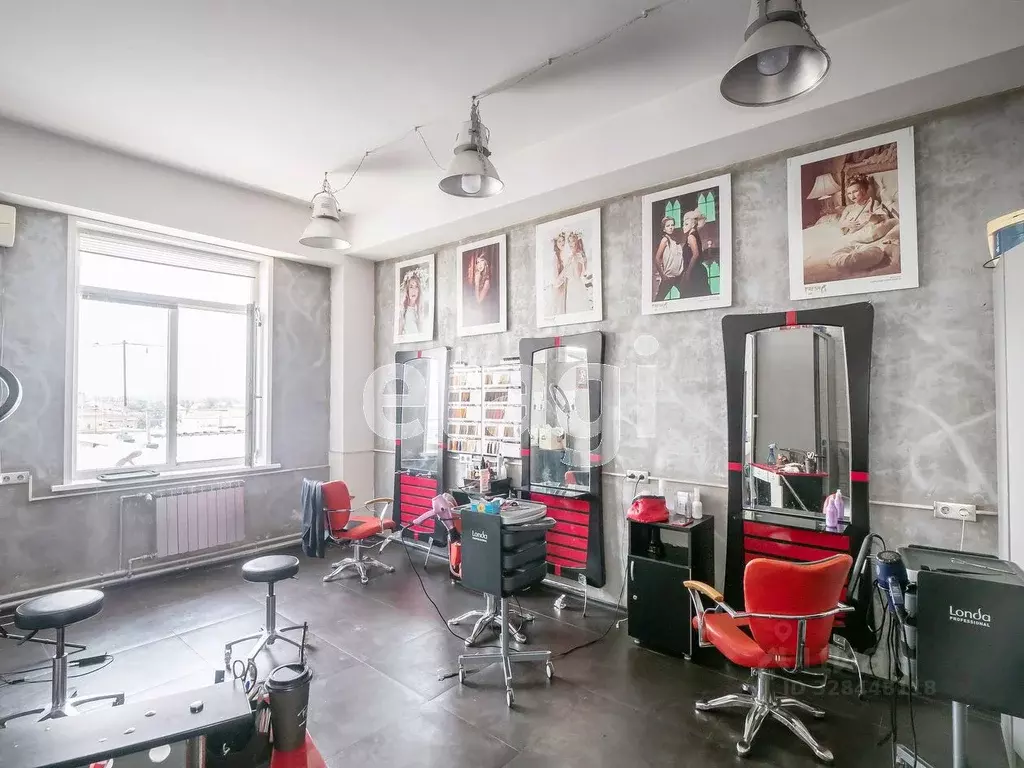 Торговая площадь в Бурятия, Улан-Удэ ул. Балтахинова, 15 (43 м) - Фото 1