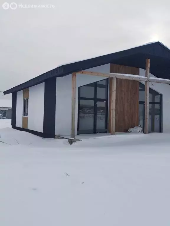 Дом в Свердловская область, Белоярский муниципальный округ, коттеджный ... - Фото 1