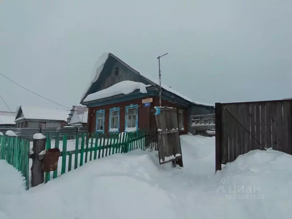 Дом в Башкортостан, Иглинский район, с. Чуваш-Кубово ул. Ленина (38 м) - Фото 1