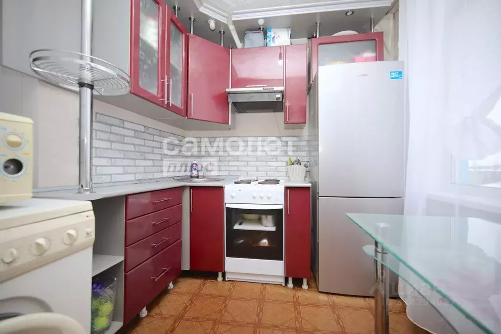 2-к кв. Кемеровская область, Кемерово Стахановская ул., 21Б (42.9 м) - Фото 1