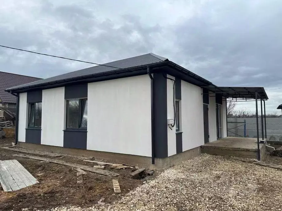 Дом в Крым, Симферопольский район, с. Трудовое ул. Зеленая (107 м) - Фото 2