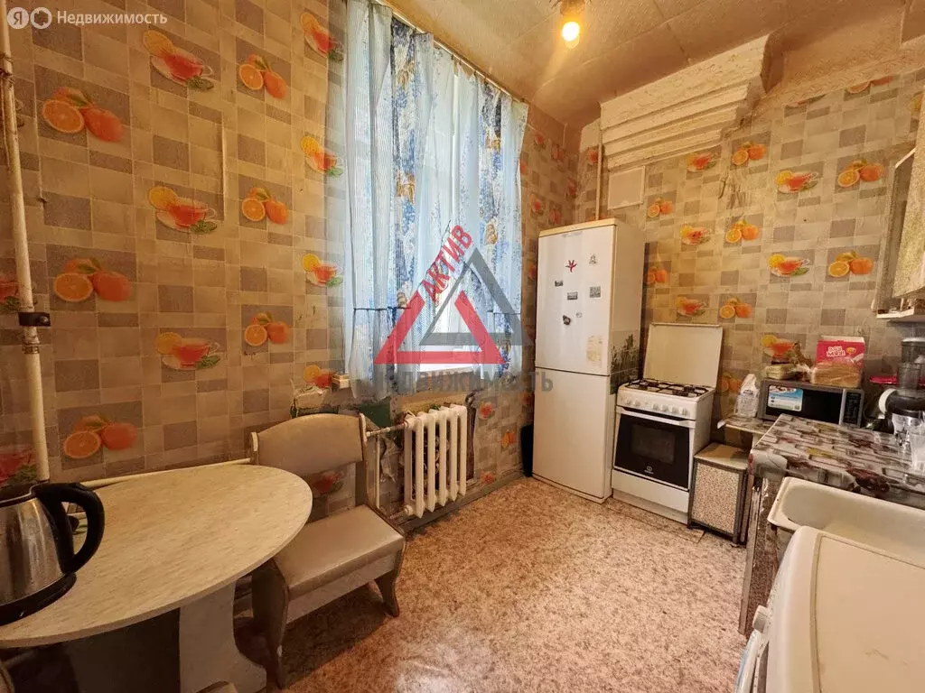 3-комнатная квартира: Каменск-Уральский, Исетская улица, 39 (60.1 м) - Фото 2