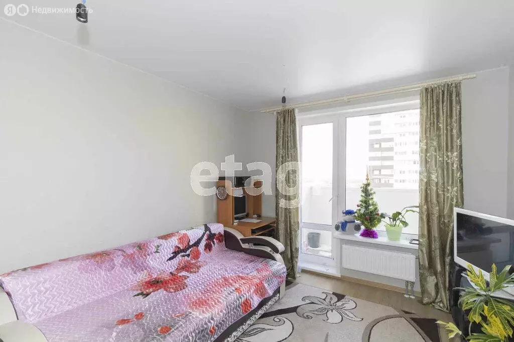 1-комнатная квартира: Тюмень, улица Вадима Бованенко, 3 (35.7 м) - Фото 2