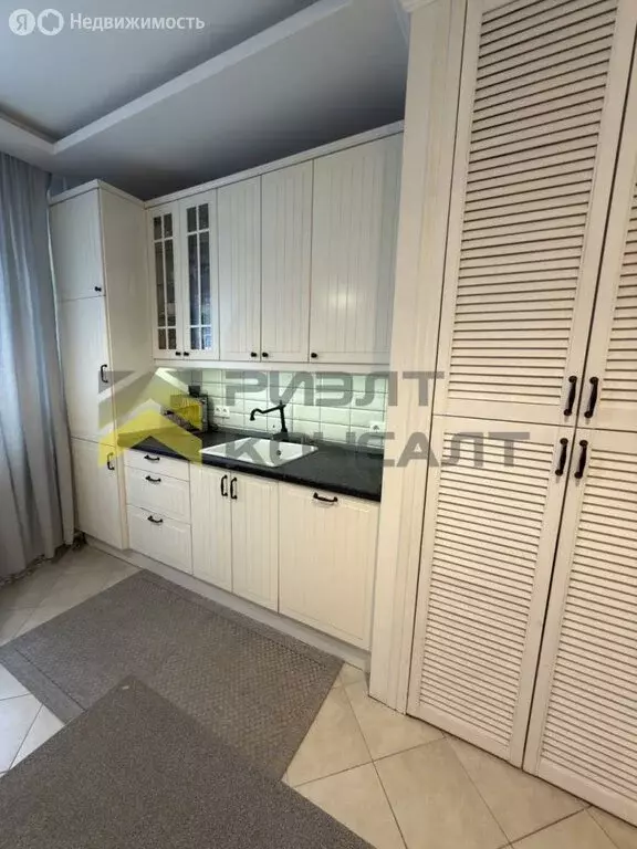 2-комнатная квартира: Омск, посёлок Амурский, 1-я улица Челюскинцев, ... - Фото 2