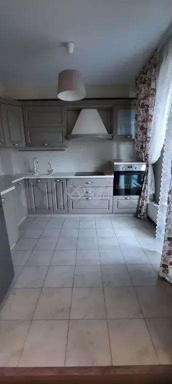 2-к. квартира, 55 м, 3/20 эт. - Фото 0