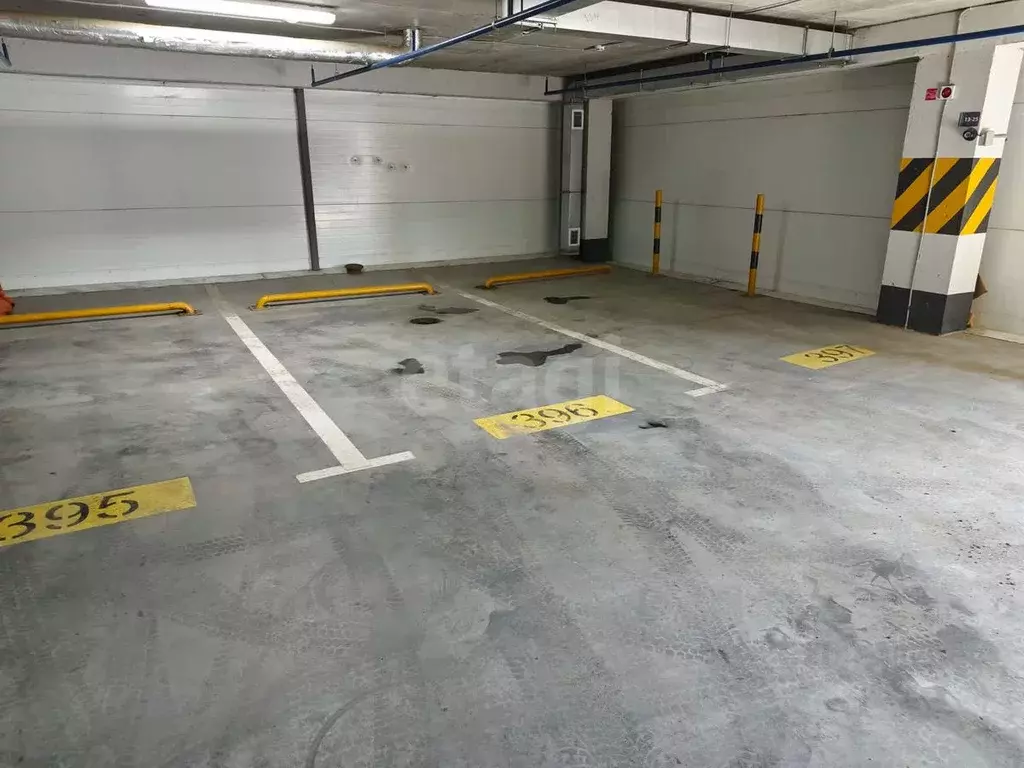 Гараж в Тюменская область, Тюмень ул. Тимофея Чаркова, 81с2 (15 м) - Фото 2