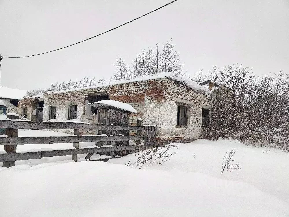 Помещение свободного назначения в Башкортостан, Кигинский район, с. ... - Фото 2