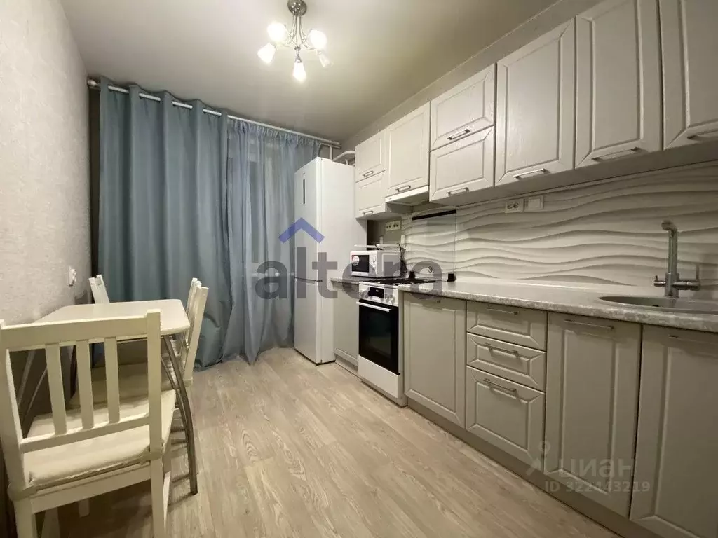 1-к кв. Татарстан, Казань просп. Победы, 128 (40.0 м) - Фото 1